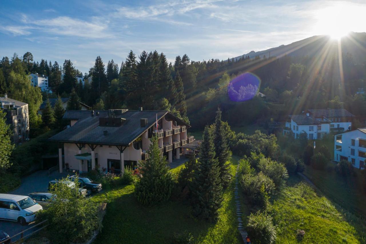 T3 Hotel Mira Val Флимс Екстериор снимка