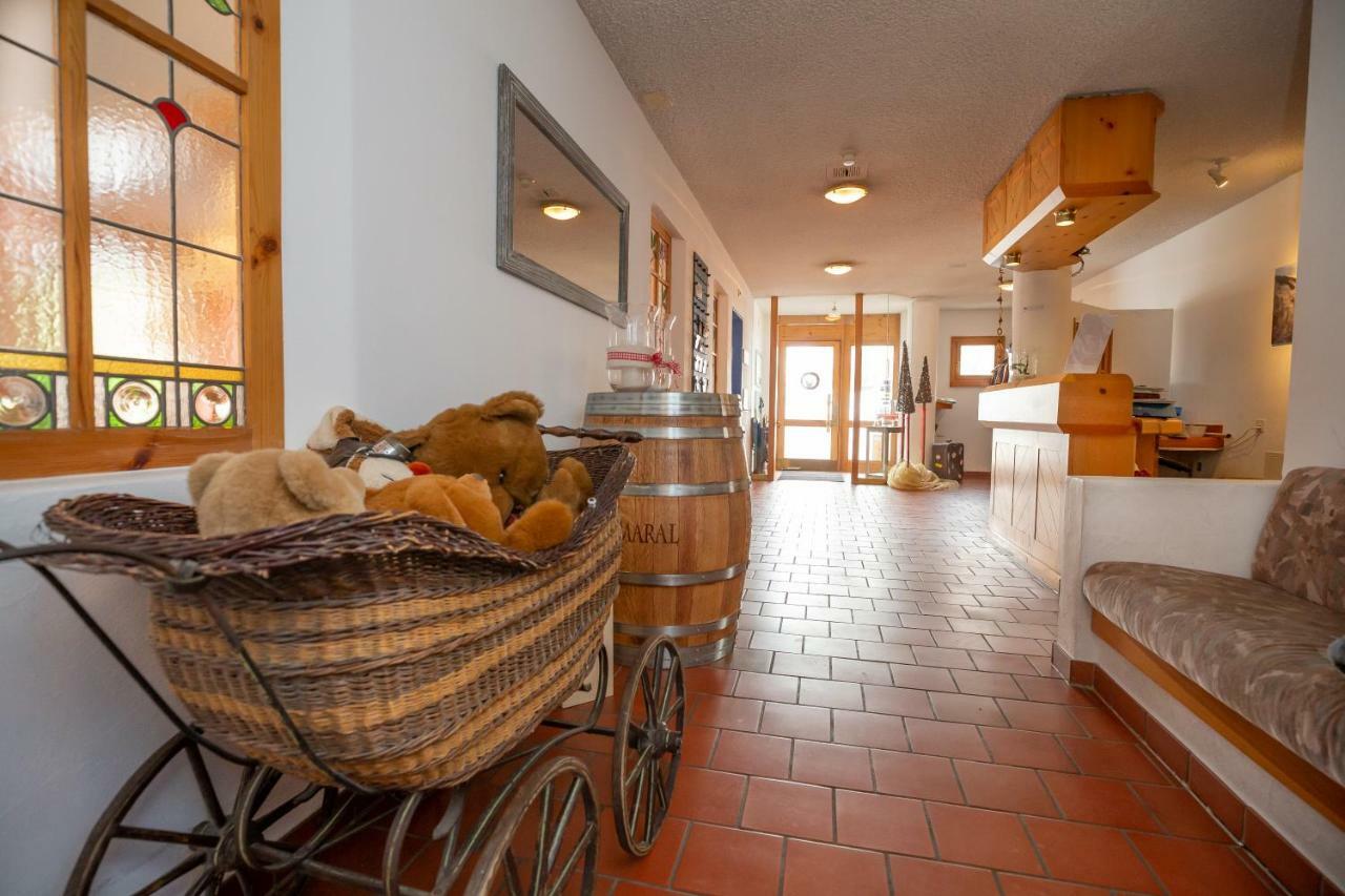 T3 Hotel Mira Val Флимс Екстериор снимка